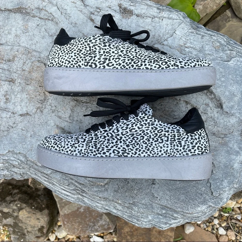 Bueno Real White Leopard Black Leather Sneakers Euro 41 US 10-10.5 NIB - Picture 6 of 10